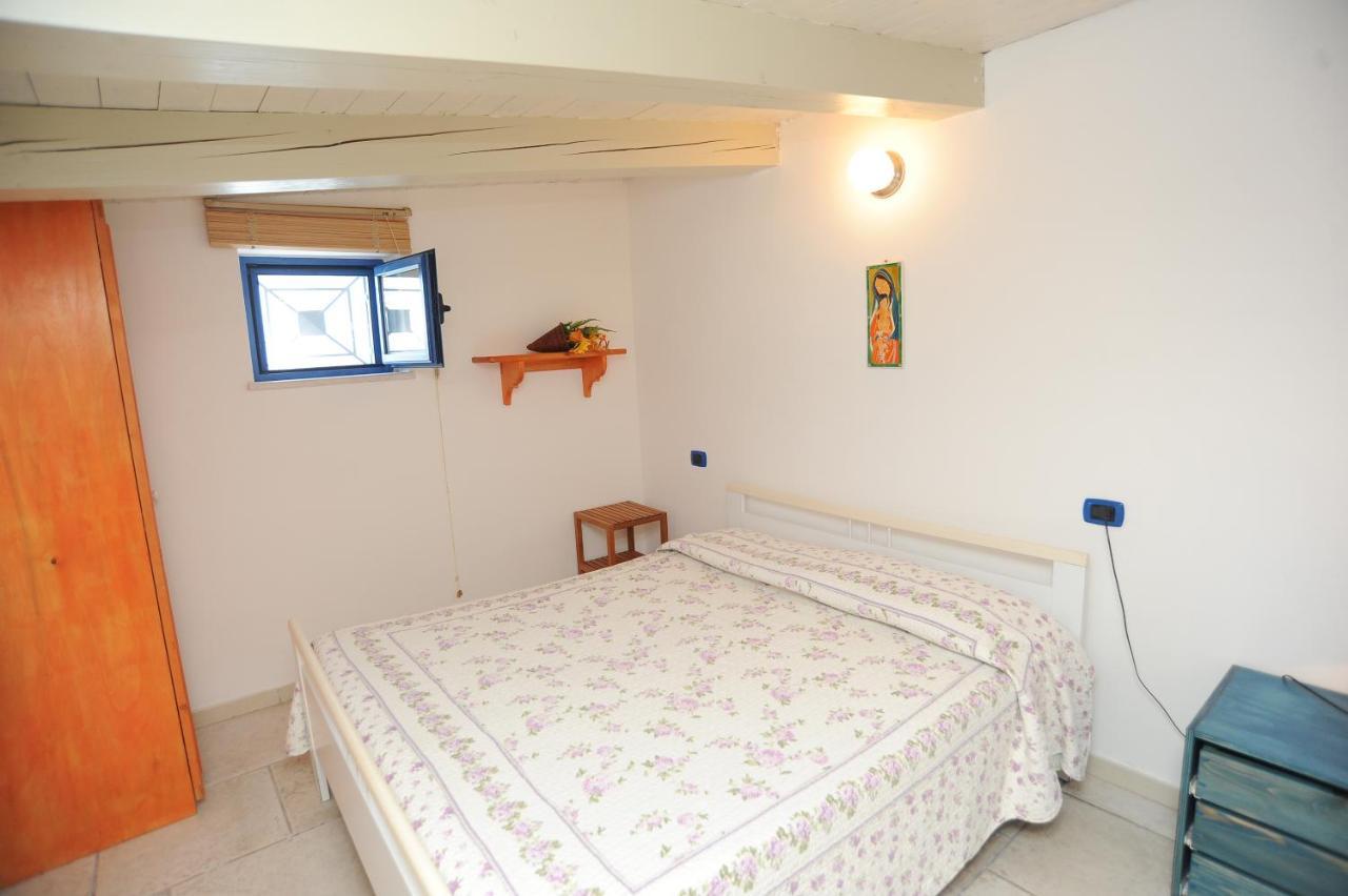 Case Vacanza Montesaraceno Mattinata Exterior photo